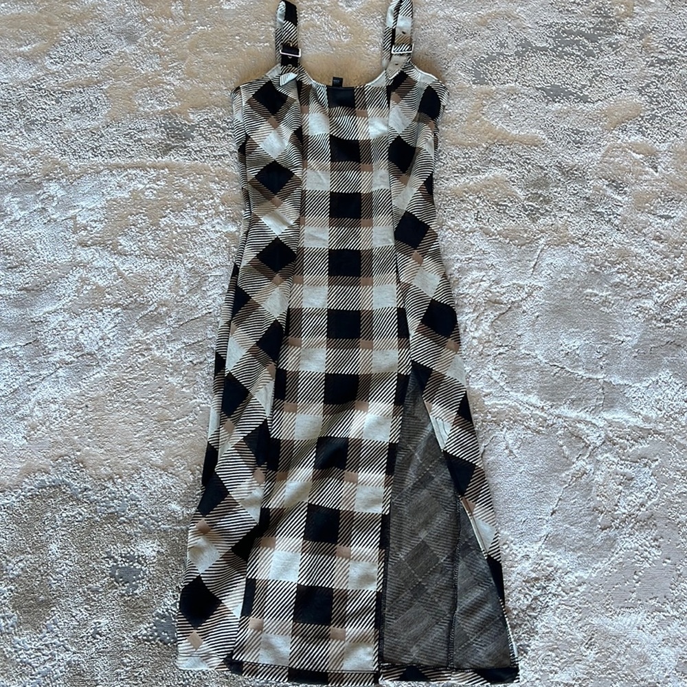 Midi fitted dress
